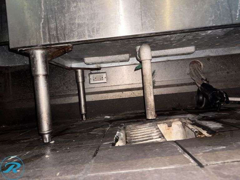 Stainless Steel Bar Service Well with Ice Bin and Cold Plate, 70” x 25” x 30”H - Roller Auctions
