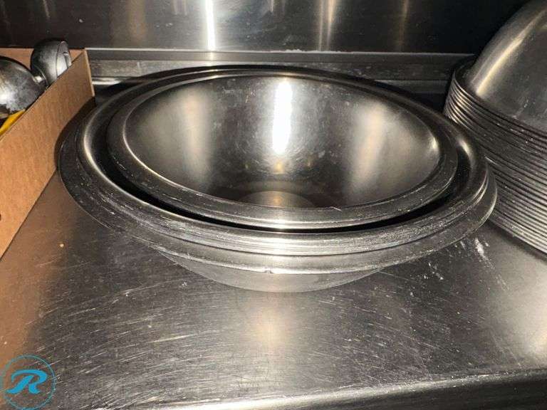 (30) Stainless Steel Mixing Bowls, (12) Aluminum 1/8 Sheet Pans, Sauce Cups - Roller Auctions