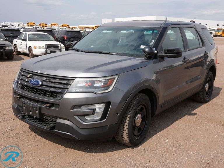 2016  Ford  Explorer   AWD Police Interceptor  SUV - Roller Auctions