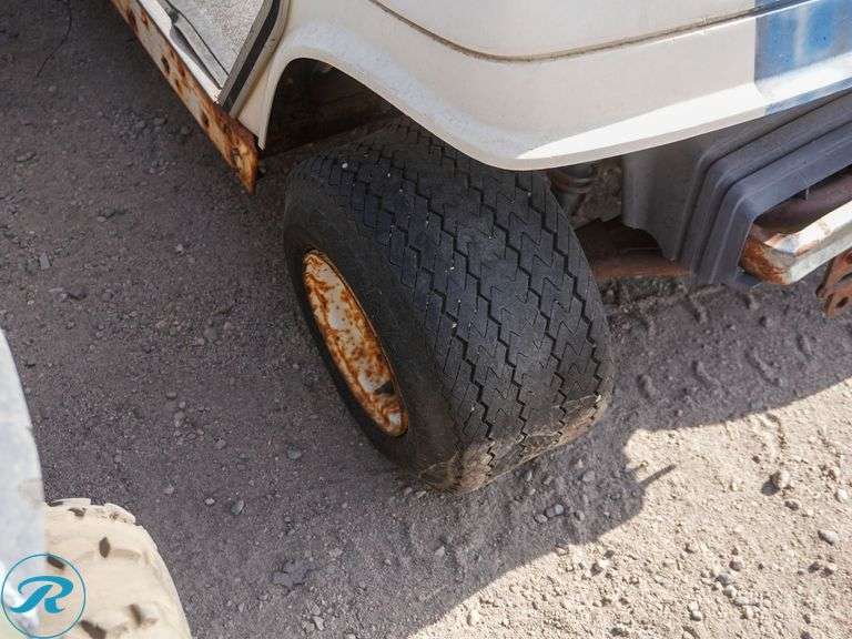 Yamaha  RWD  Golf Cart - Roller Auctions