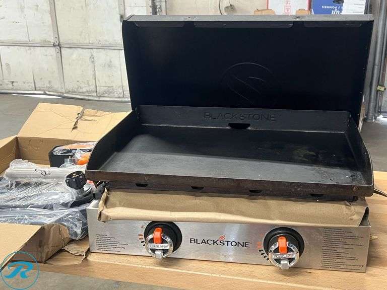 Blackstone 22 inch Omnivore Griddle Tabletop Bundle - Used - Roller Auctions