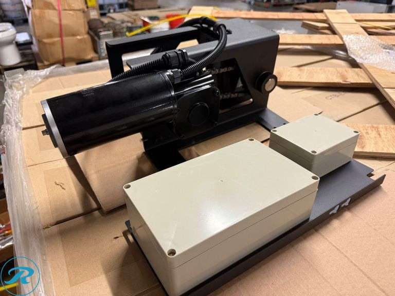 (4) Slide Column Drive Assembly with Electric Motor and Mounted Control ...