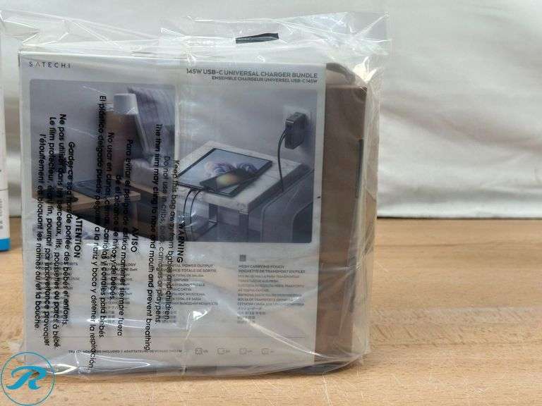 Ubio Labs 4-in-1 Wireless Charging Pad- New; Satechi: 145W USB-C 4-Port GaN Travel Charger- New/ Open Box - Roller Auctions