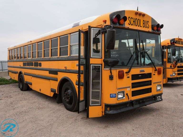 2007 Thomas RWD 71-Passenger School Bus - Roller Auctions