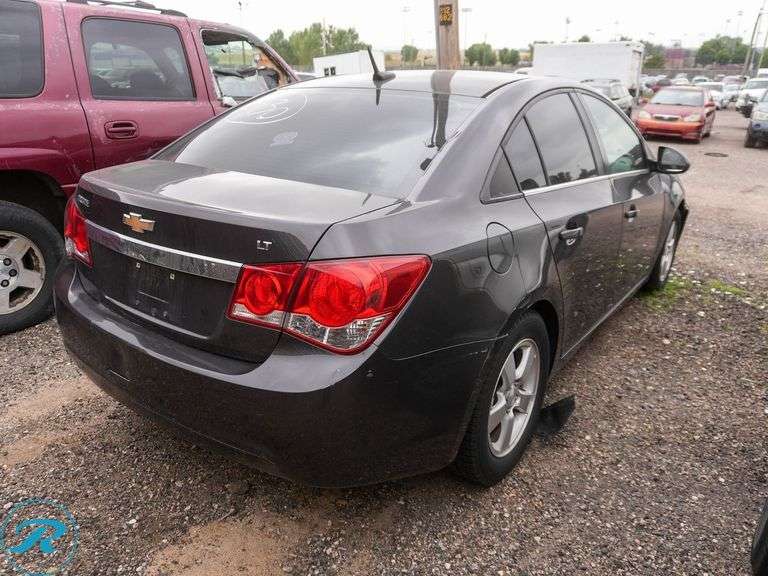 2014  Chevrolet  Cruze LT  FWD - Roller Auctions