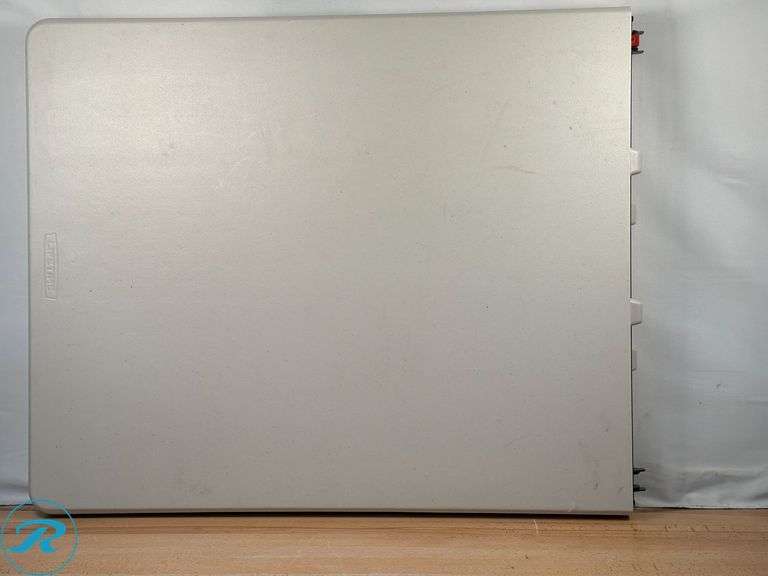 Lifetime Commercial 6' Fold-in-Half Table- Used - Roller Auctions