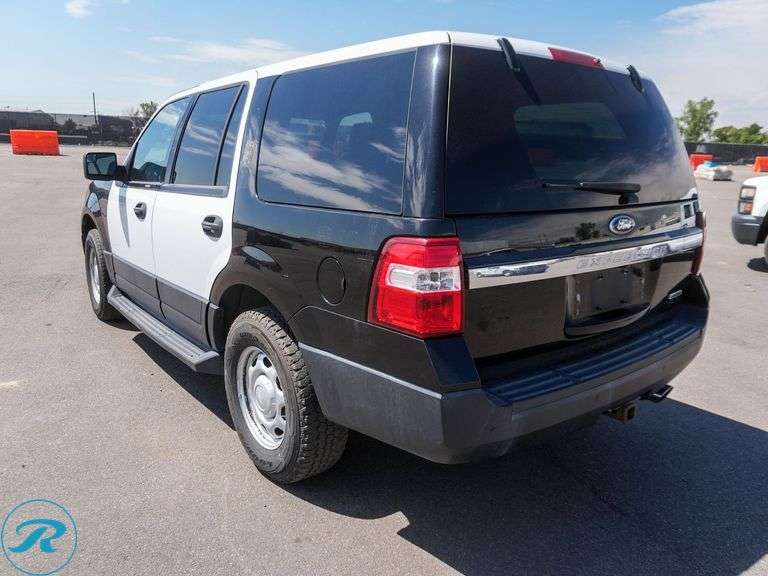 2016 Ford Expedition XL 4WD SUV - Roller Auctions