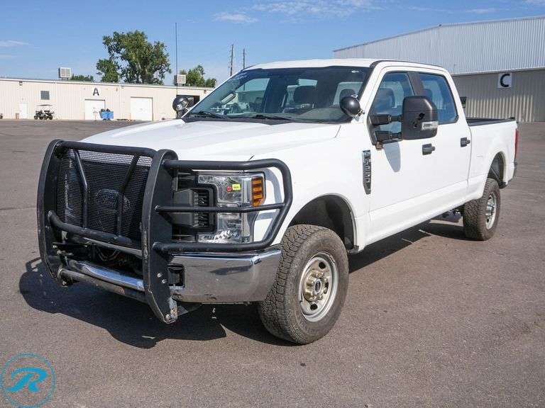 2019 Ford F250 Super Duty XL 4WD Crew Cab Pickup - Roller Auctions