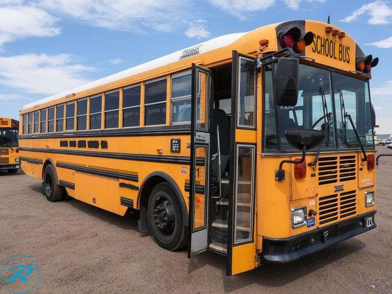 2007 Thomas RWD 71-Passenger School Bus - Roller Auctions