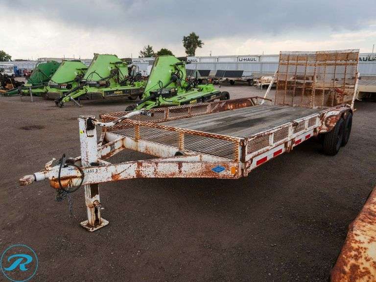 2003 Superior T/A Equipment Trailer - Roller Auctions