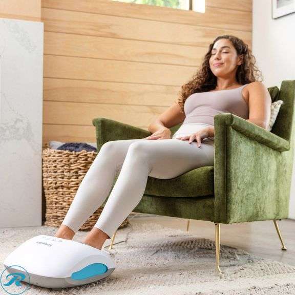 Homedics Shiatsu + Air 4.0 Foot Massager with Heat - Like New - Roller Auctions