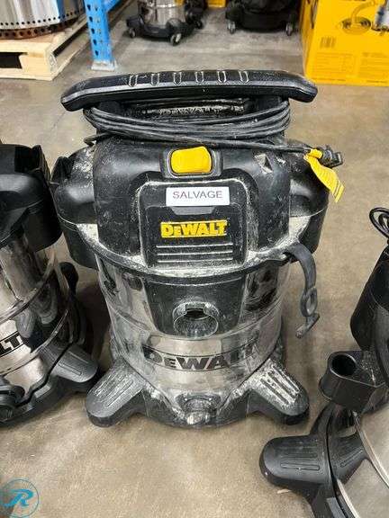 (4) Assorted DeWalt Wet/Dry Vacuums - Salvage/ Do NOT Power On - Roller Auctions