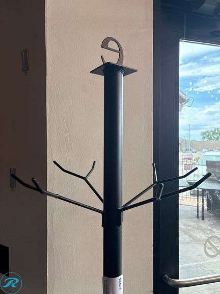 Metal Coat Rack - Roller Auctions