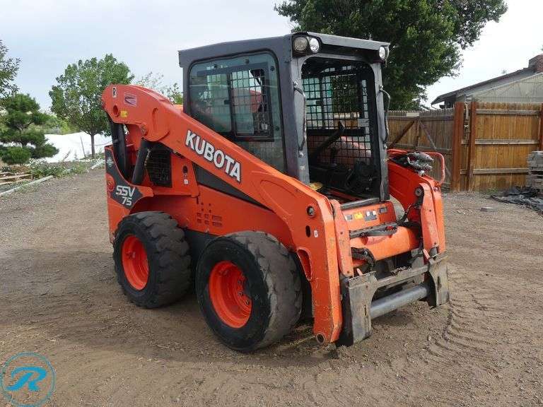 2016  Kubota   SSV75  Skid Steer Loader - Roller Auctions