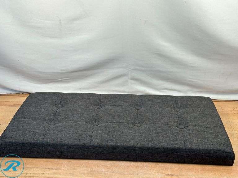 Seville Classics Storage Bench Ottoman- Like New - Roller Auctions
