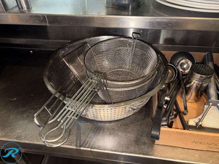 Commercial Kitchen Tools, Strainers, Plates, and Blender Jar - Roller Auctions