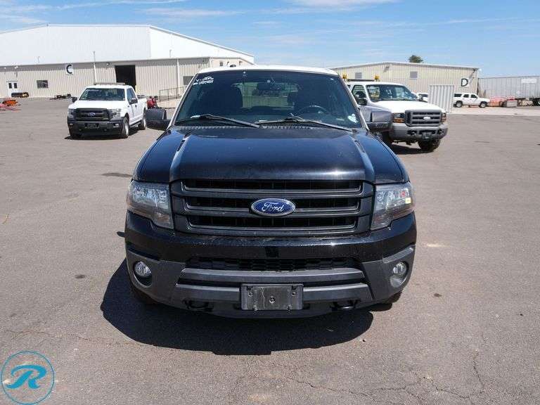 2016 Ford Expedition XL 4WD SUV - Roller Auctions