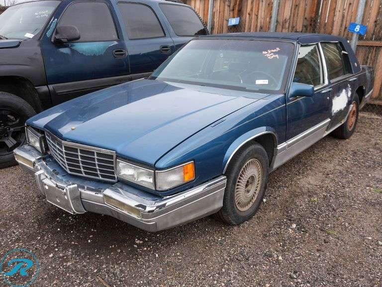 1993  Cadillac  DeVille   FWD
