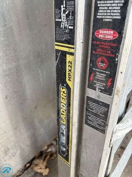 Little Giant Model MPX22 Multi-Position Ladder, 375 lb Capacity - Roller Auctions