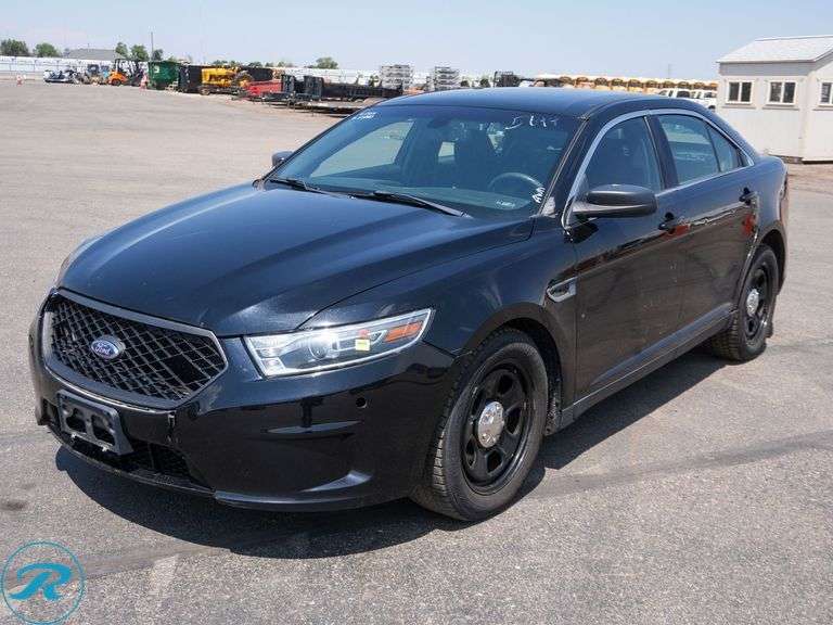 2018 Ford Taurus AWD Police Interceptor - Roller Auctions