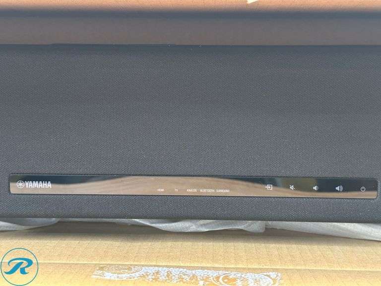 Yamaha ATS-1080 35" Soundbar Dual Built-in Subwoofers & Remote- Used - Roller Auctions
