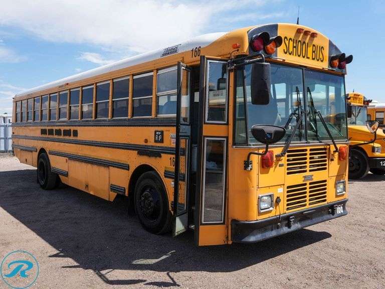 2004 Thomas RWD 72-Passenger School Bus - Roller Auctions