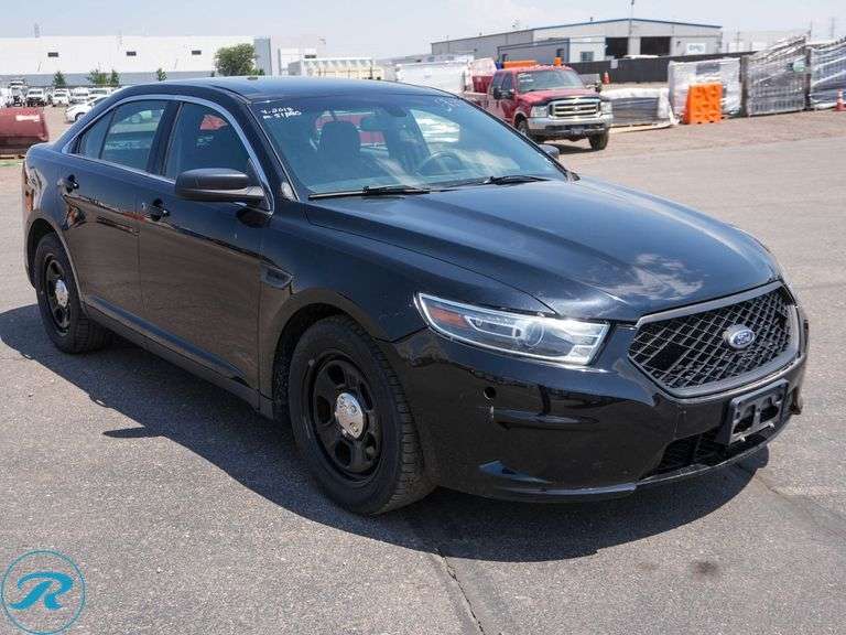 2018 Ford Taurus AWD Police Interceptor - Roller Auctions