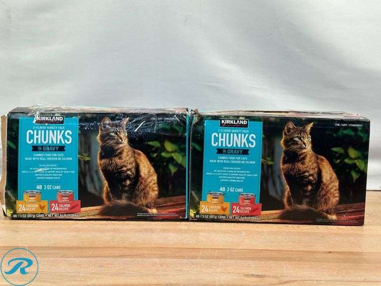 (2) Kirkland Signature Chunks in Gravy, Canned Cat Food Variety Pack, 3 oz, 48-count- New/ Open Box - Roller Auctions