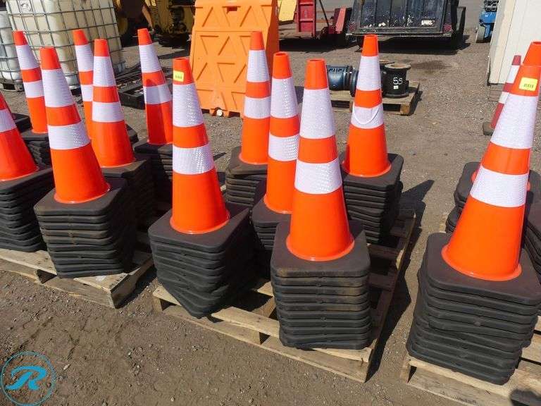 (50) New Safety Traffic Cones, 28" High, 14" x 14" Base - Roller Auctions