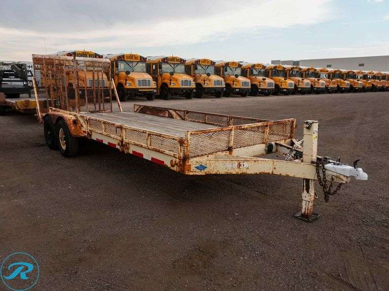 2003 Superior T/A Equipment Trailer - Roller Auctions