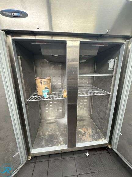 Hoshizaki CF2S-FS 2-Door Reach In Freezer On Casters - Roller Auctions