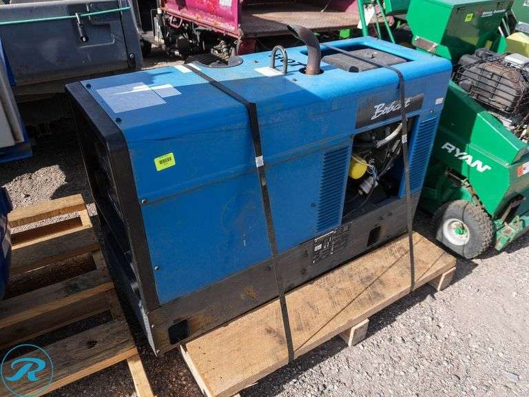 Miller Bobcat 225 8000 Watt Generator Welder
