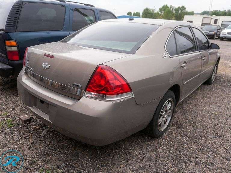 2007  Chevrolet  Impala LS  FWD - Roller Auctions