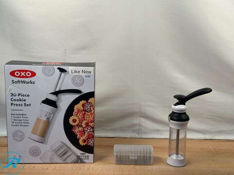 Dash: Multimaker Mini Maker System- Used; (2) OXO Softworks: 20- Piece Cookie Set- (1) Like New, (1) Used - Roller Auctions