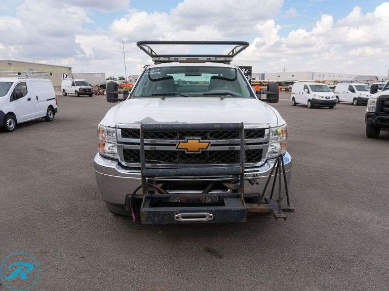 2013  Chevrolet  Silverado  3500 HD  4WD Super Cab  Utility Truck - Roller Auctions