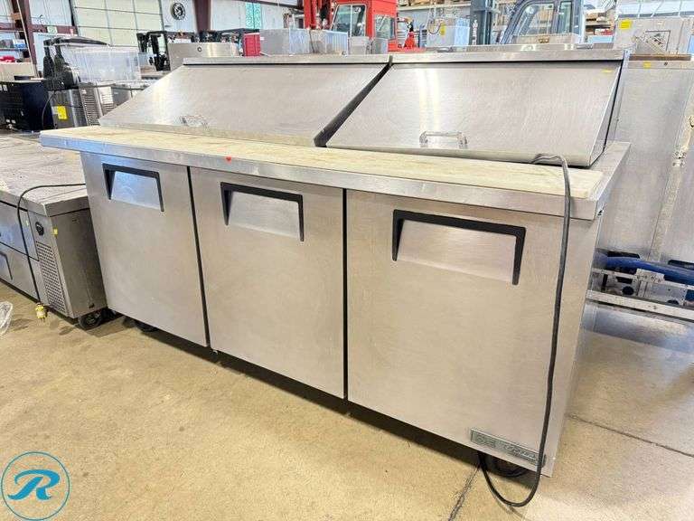 True TSSU-72-30M-B-ST-HC Refrigerated Sandwich Prep Table on Casters