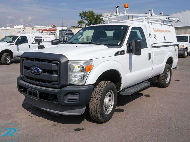 2013 Ford F250 Super Duty XL 4WD Pickup - Roller Auctions
