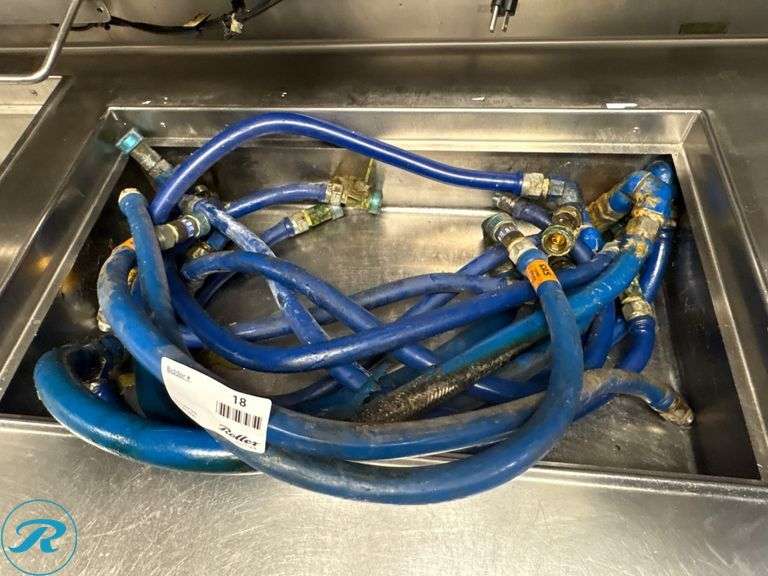 Dormont Gas Hoses With Various Sizes and Connectors - Roller Auctions