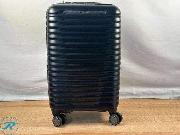 Samsonite Element XLT 2.0 2-piece Hardside Expandable Spinner Luggage Set- Used/ Damaged, Missing Wheel & Minor Scraping - Roller Auctions