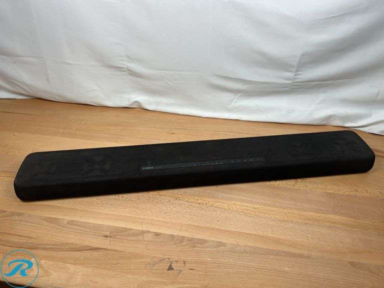 Yamaha: ATS-1070 Sound Bar with Dual Built-in Subwoofers- Used/ No Remote/ Small Tear - Roller Auctions