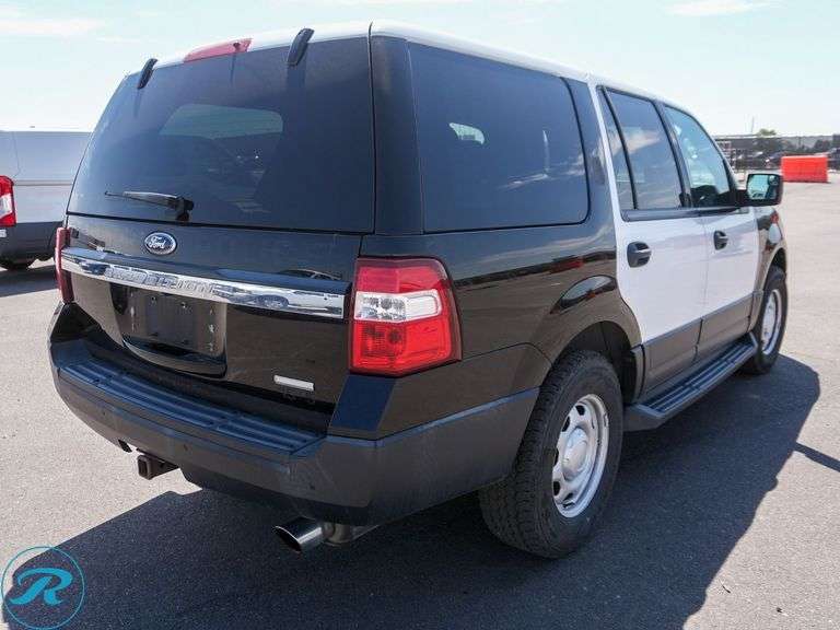 2016 Ford Expedition XL 4WD SUV - Roller Auctions