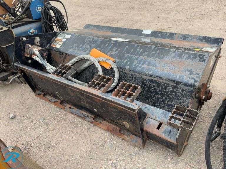 John Deere Work Site Pro RT66 Hydraulic Rototiller To Fit Skid Steer Loader - Roller Auctions