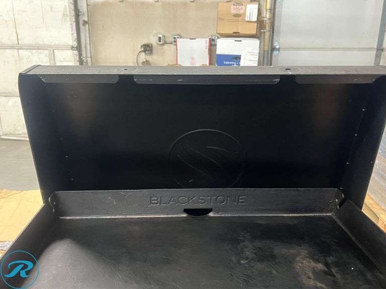 Blackstone 22 inch Omnivore Griddle Tabletop Bundle - Used - Roller Auctions