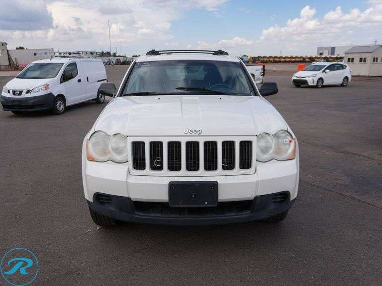 2009  Jeep  Grand Cherokee  Laredo  4WD  SUV - Roller Auctions