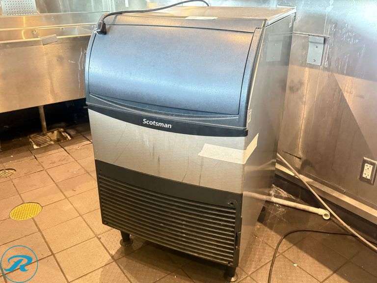 Scotsman UN324A-1A Undercounter Ice Maker, 115V - Roller Auctions