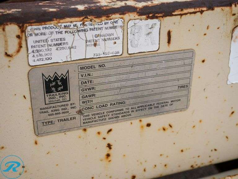 2004 Trail King TK-32 T/A Equipment Trailer - Roller Auctions