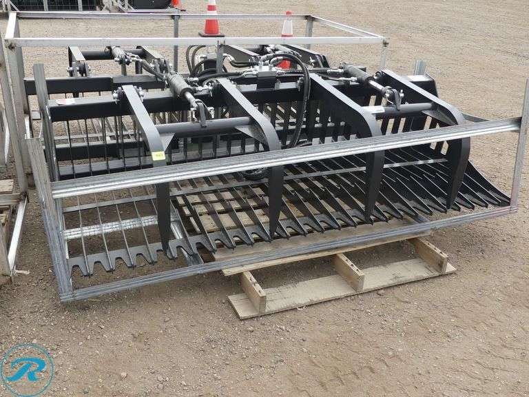 New JCT Hydraulic Rock Bucket Grapple Attachment To Fit Skid Steer Loader, 84" - Roller Auctions