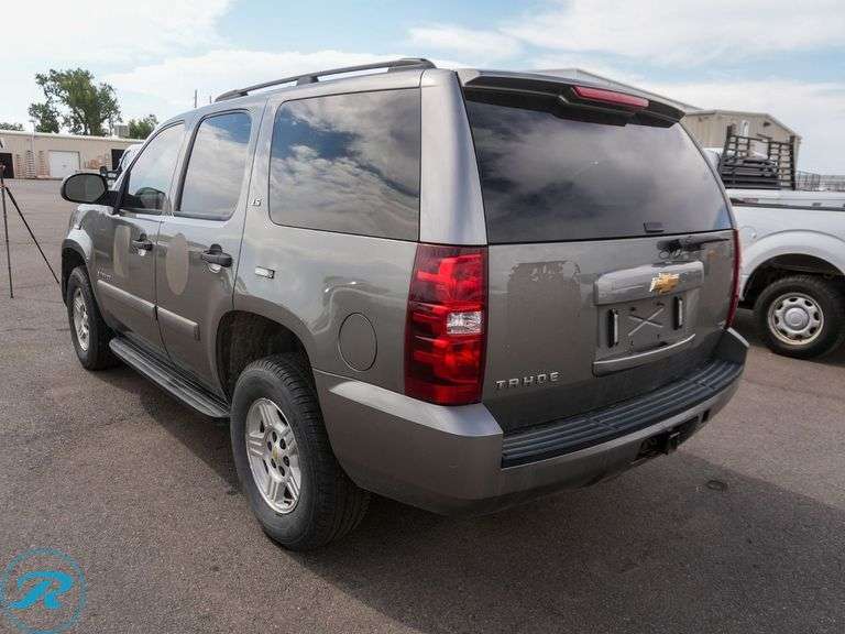 2007 Chevrolet Tahoe LS 4WD SUV - Roller Auctions