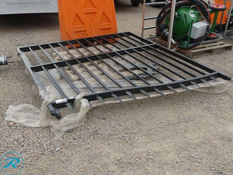 New SKLP 14' Bi-Parting Steel Gates, Reindeer Center Design - Roller Auctions
