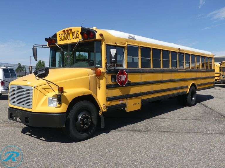 2001 Thomas FS65 Freightliner RWD 77-Passenger School Bus